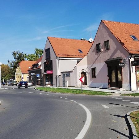 Apartman Florijan Appartamento Varaždin Esterno foto