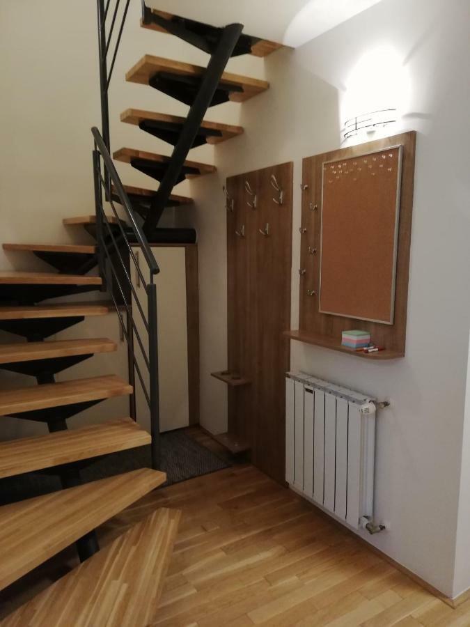 Apartman Florijan Appartamento Varaždin Esterno foto